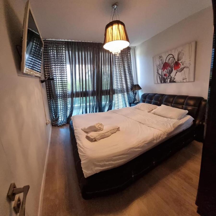 Caesarea Inn Ngoại thất bức ảnh